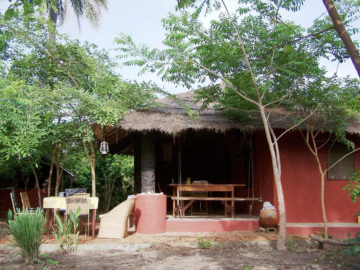 Bendula Bed & Breakfast Tujereng ภายนอก รูปภาพ